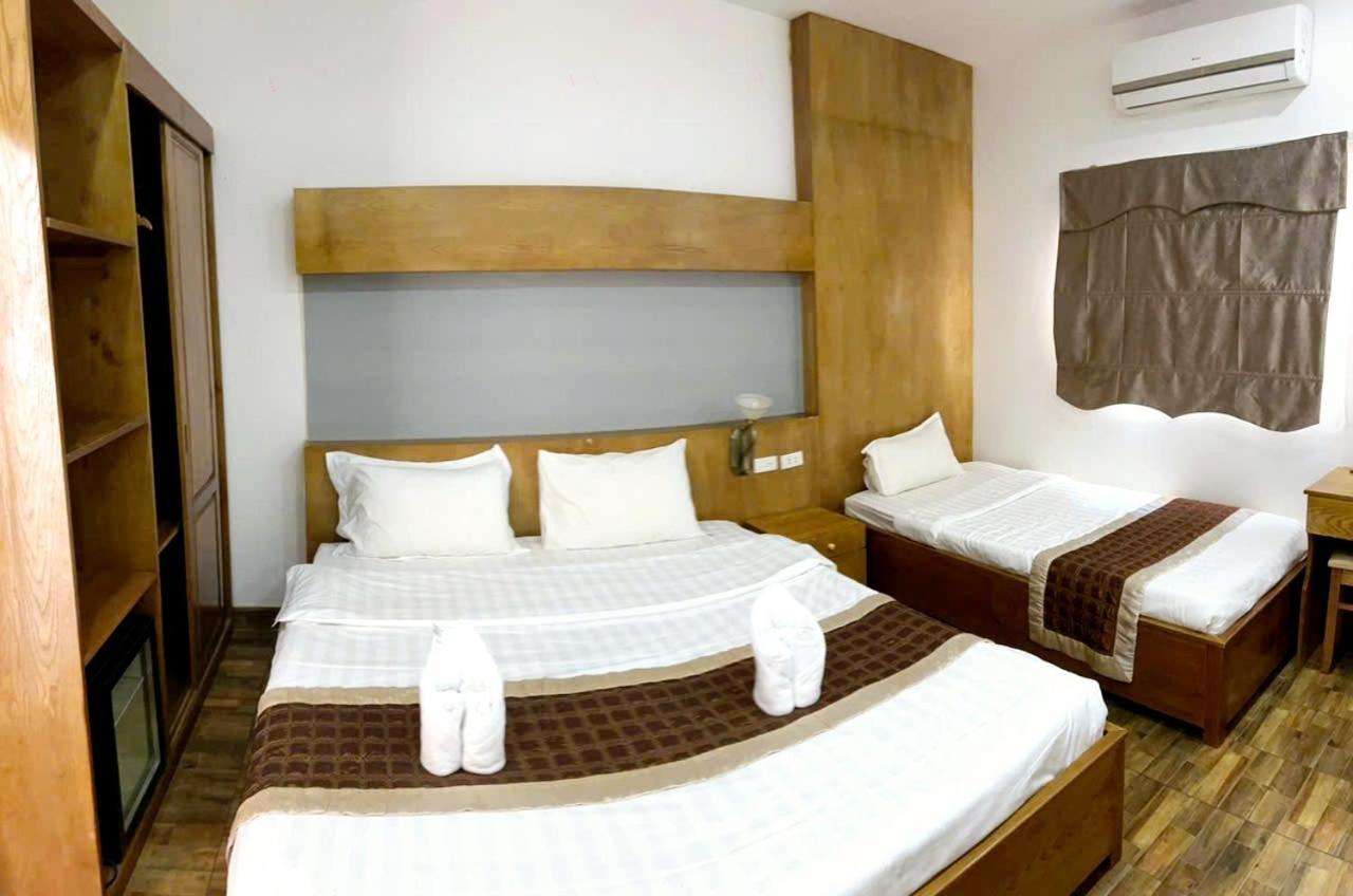 Vang Vieng Th Central Park Hotel Екстер'єр фото